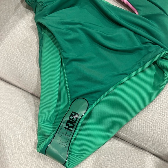 Beach Riot Jessica Colorblock One-Piece Swimsuit NEW - Picture 4 of 7